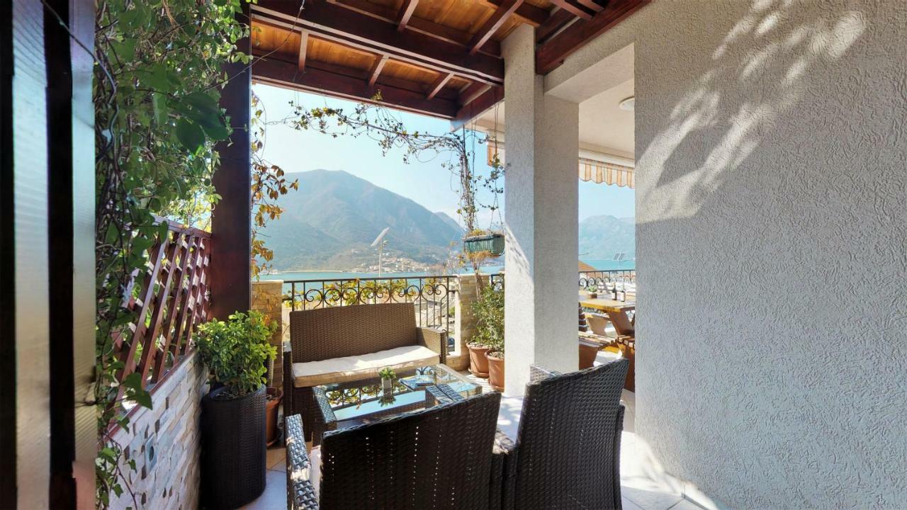 Apartment Stella Di Cattaro Exterior foto